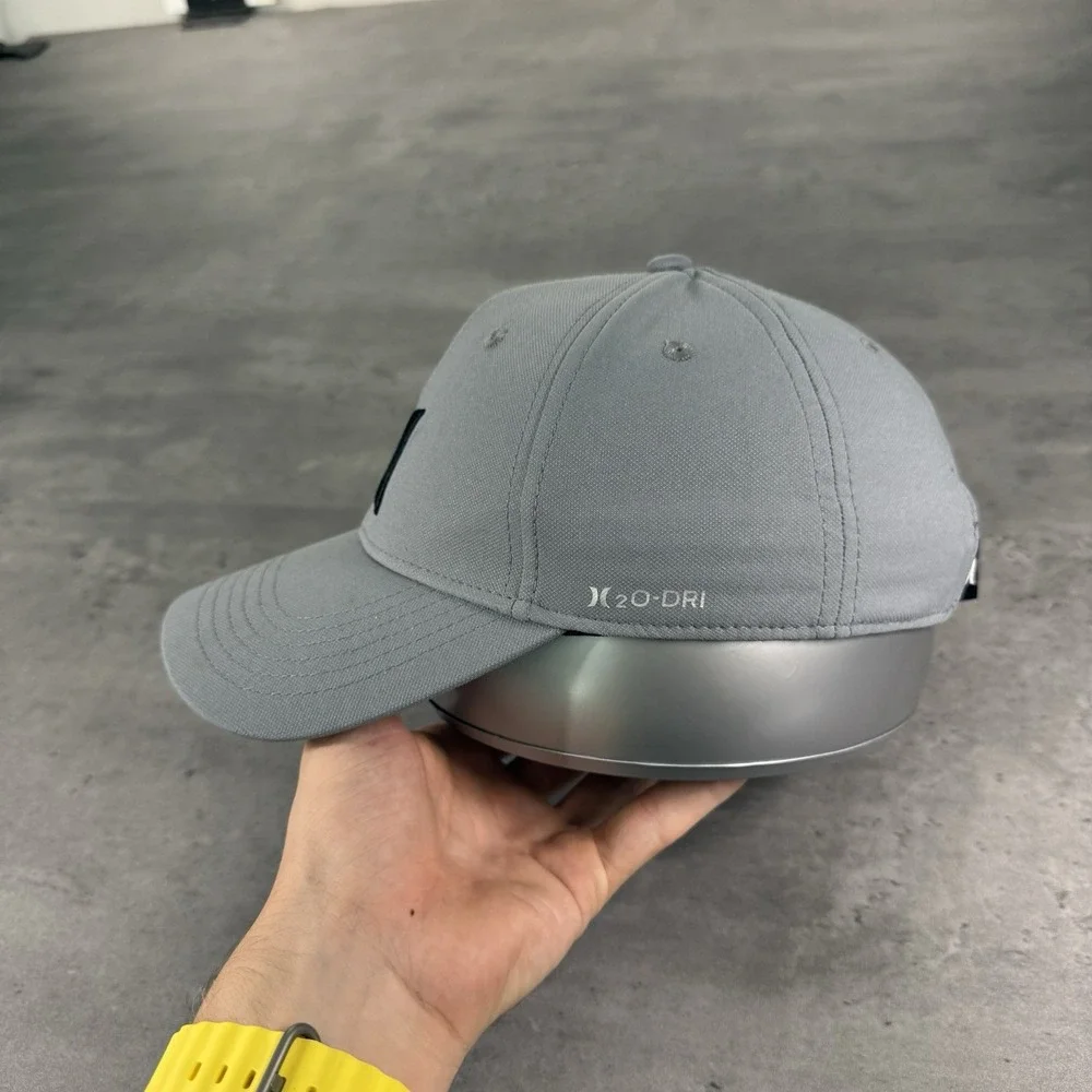 Hurley‎ Snapback Hat Gray Black Youth H20 Dri Surf Skate Swim Gorpcore Outdoor